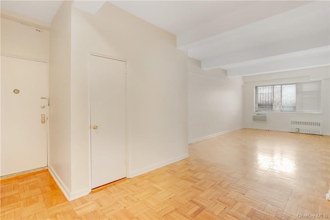 411 Bronx River Road – photo 2