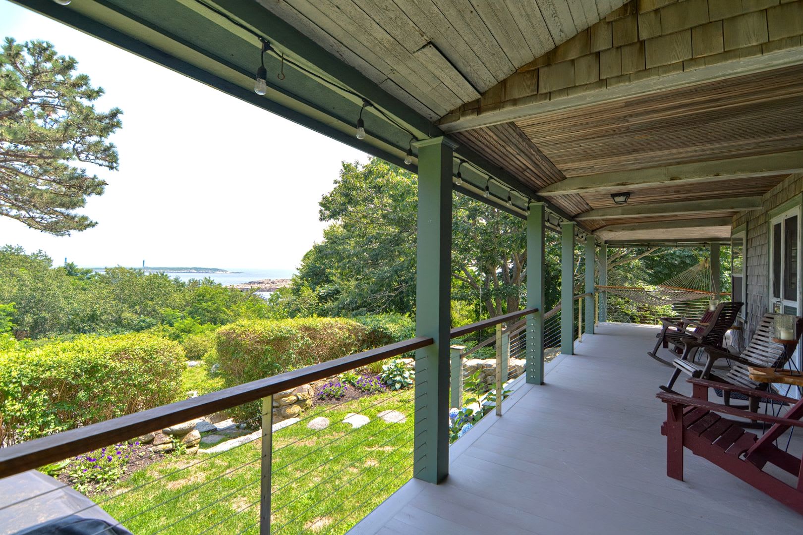 Stunning Victorian Winter Rental With Ocean Views – photo 3