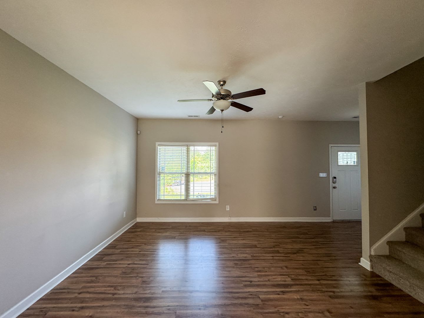Stunning 4 Bed 2.5 Bath Raeford Home on Cul-de-sac – photo 4
