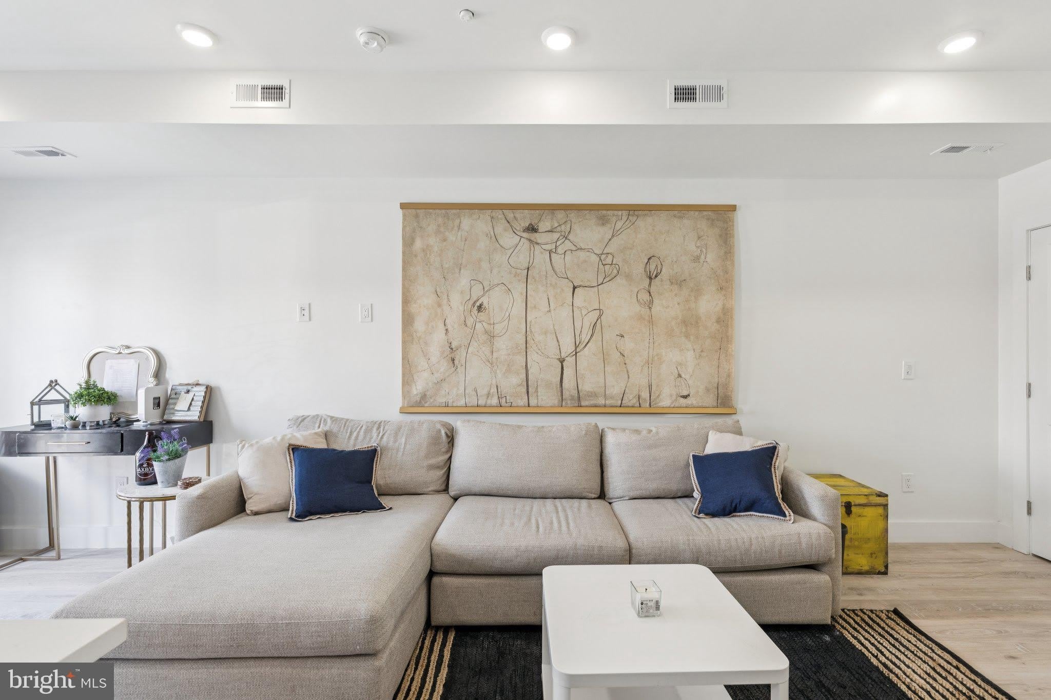 1602 RIDGE – photo 2