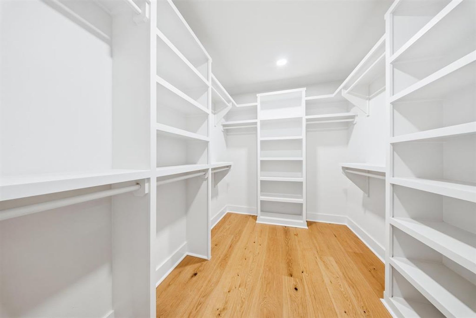 3 bedroom 2 bath house in Midtown Fully Renovated!! – photo 5