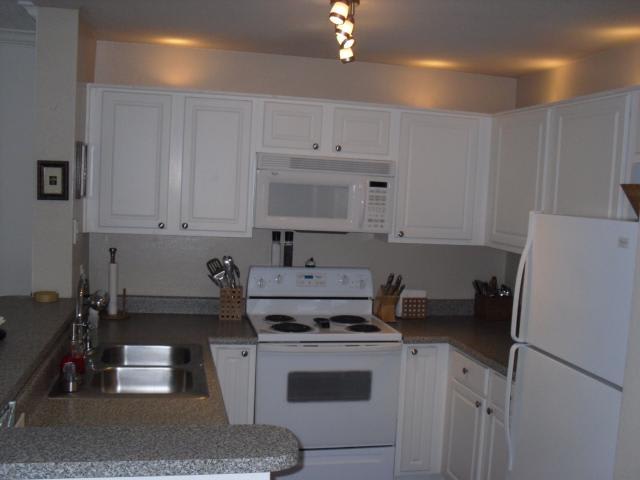 3550 Lebon Drive – photo 3