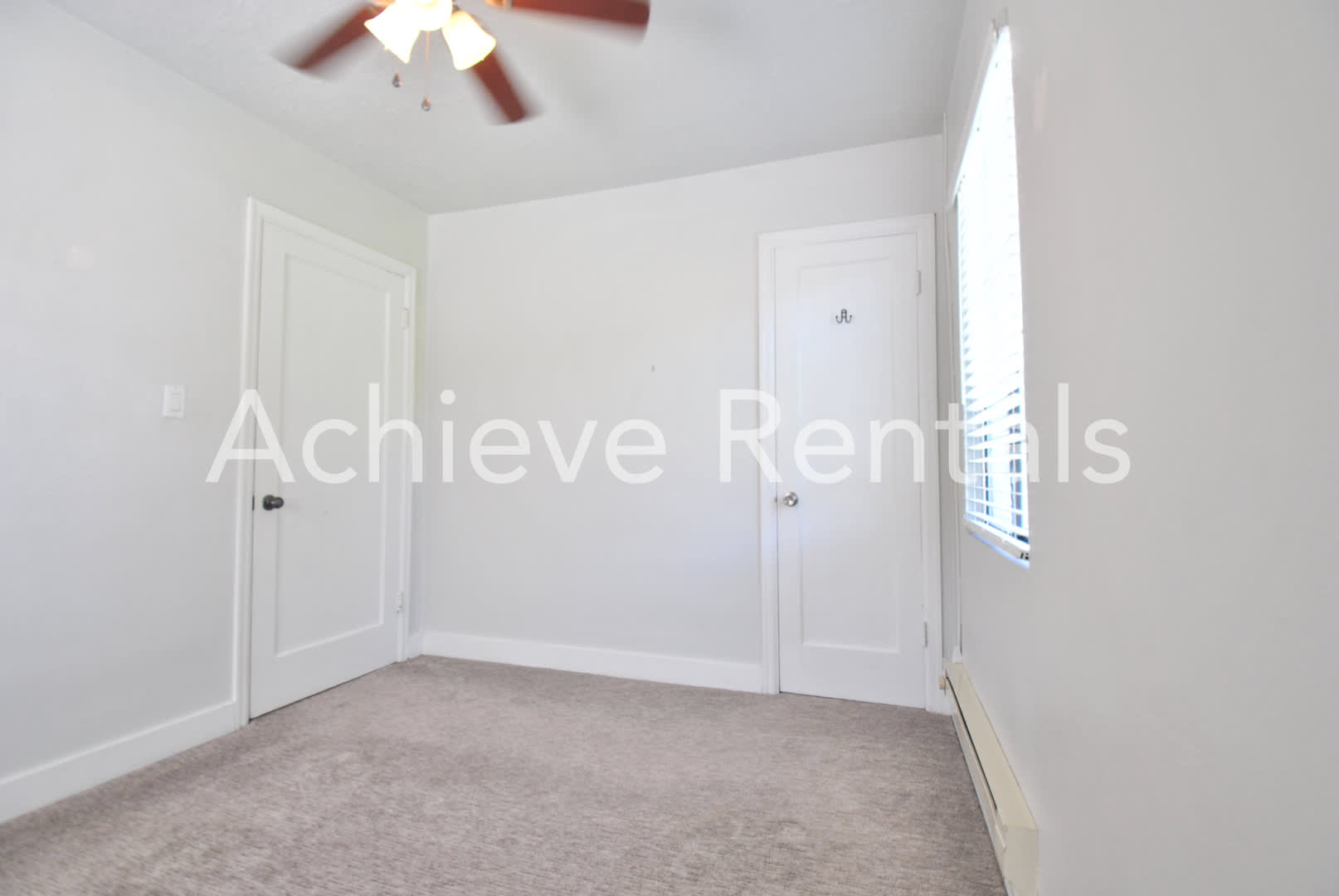 Centrally Located 2 Bedroom Home – photo 4