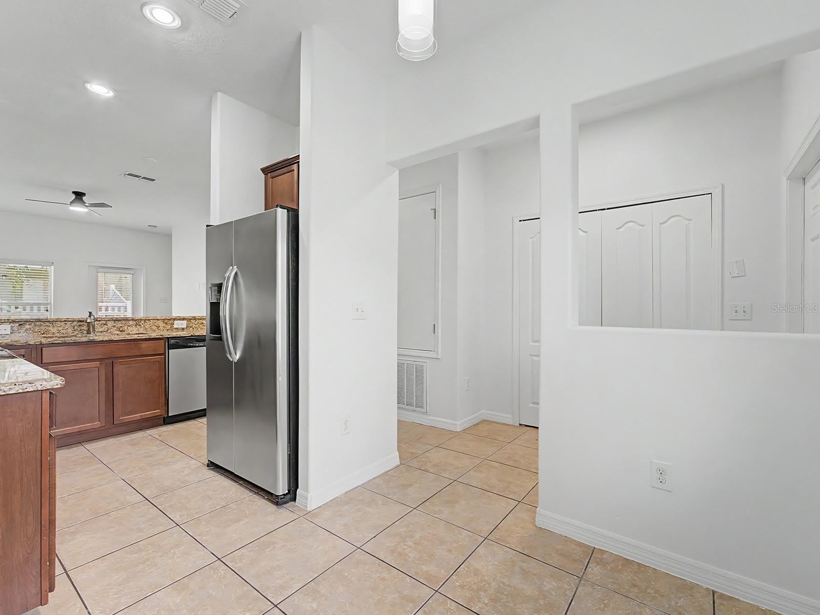 8518 Gablebend Way – photo 4