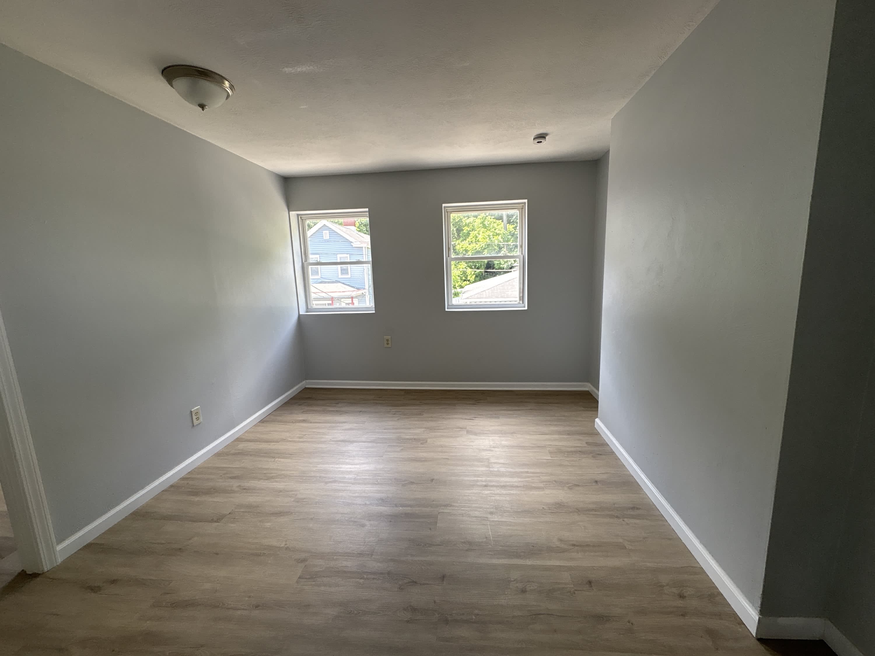 1450 Fleming Avenue – photo 3