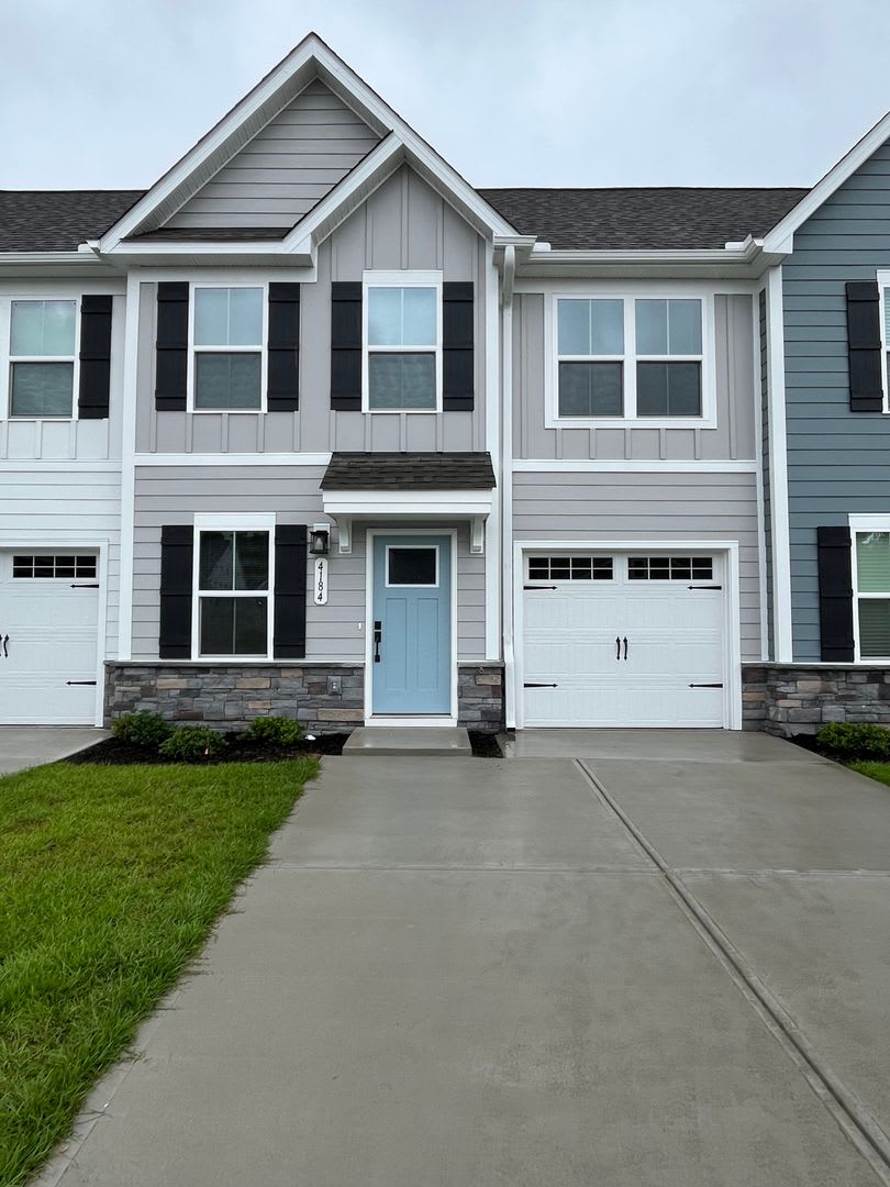 4184 Farmfield Drive – photo 1