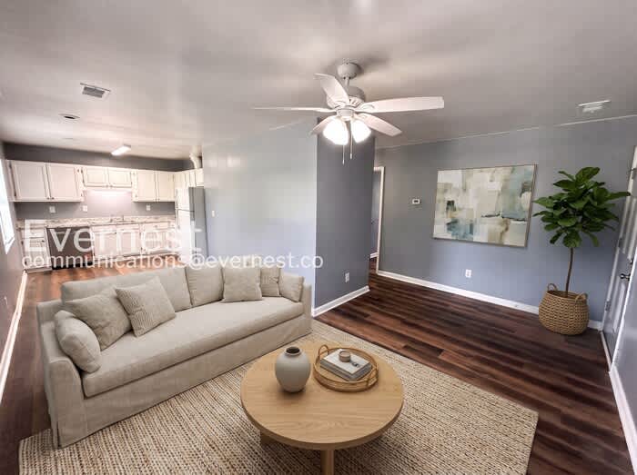 387 Annie Street – photo 3