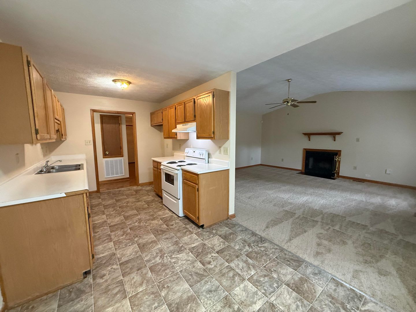 5671 Archer Brightmoor – photo 5