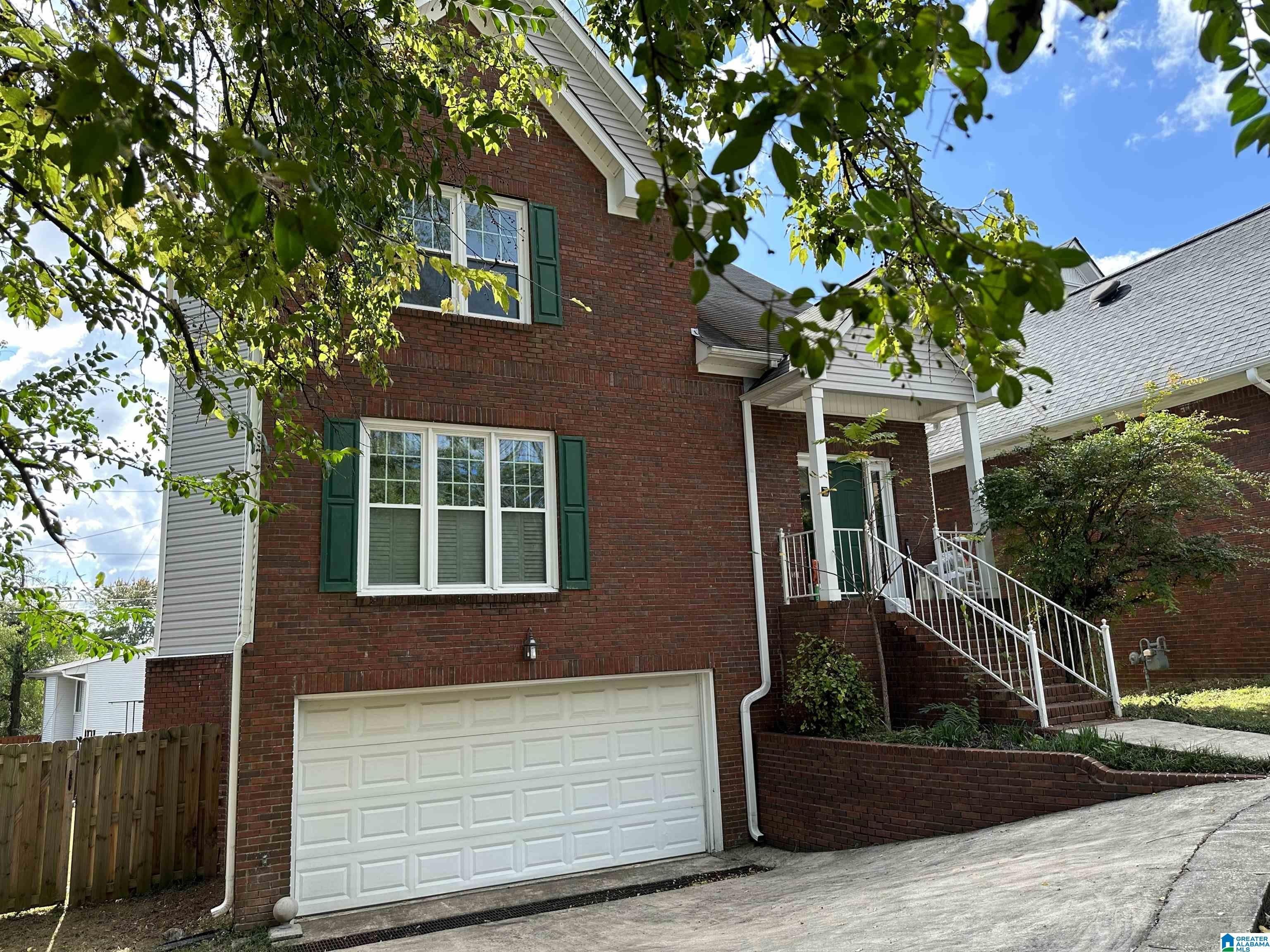 1715 COLUMBIANA LANE – photo 1