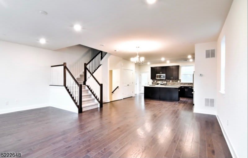 712 Parkview Ln – photo 3
