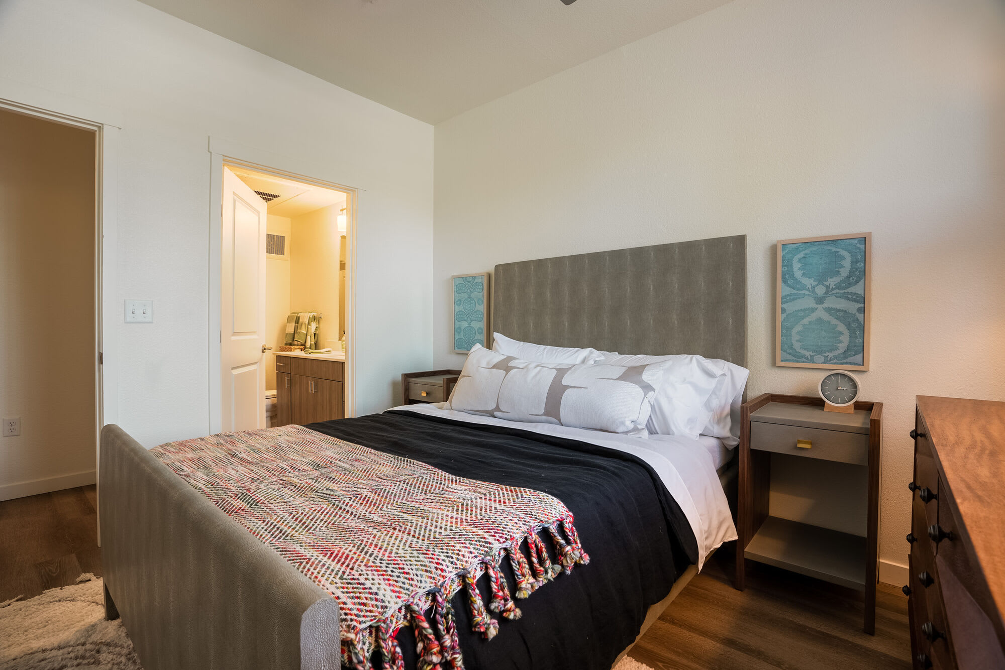 Allaso Journal Center – photo 3