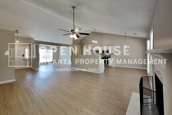 2494 Insdale Trce Northwest – photo 4