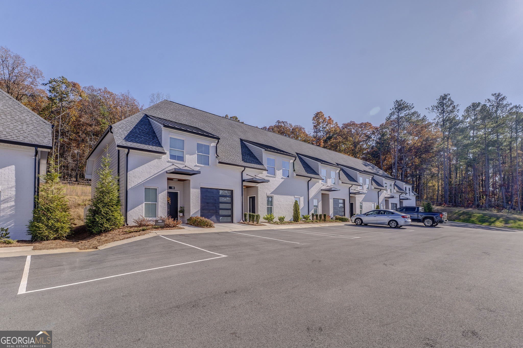 77 Chateau Drive – photo 5