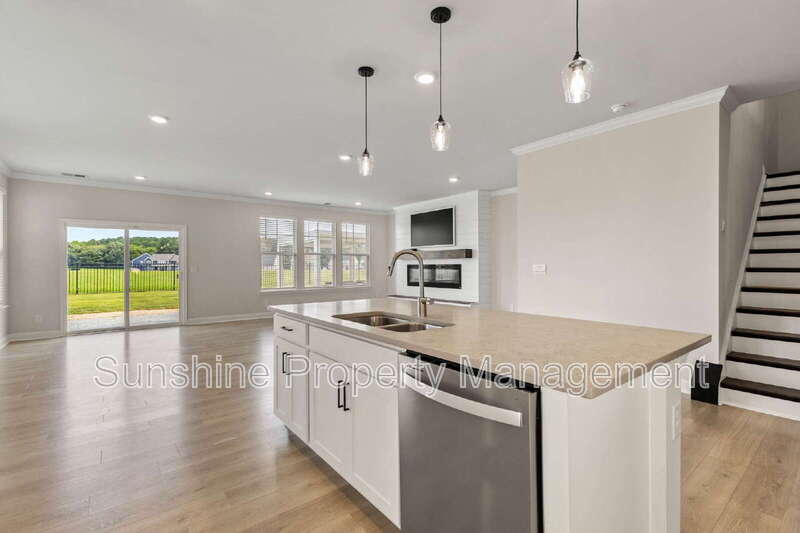 113 Royal Blackheath Cove – photo 4
