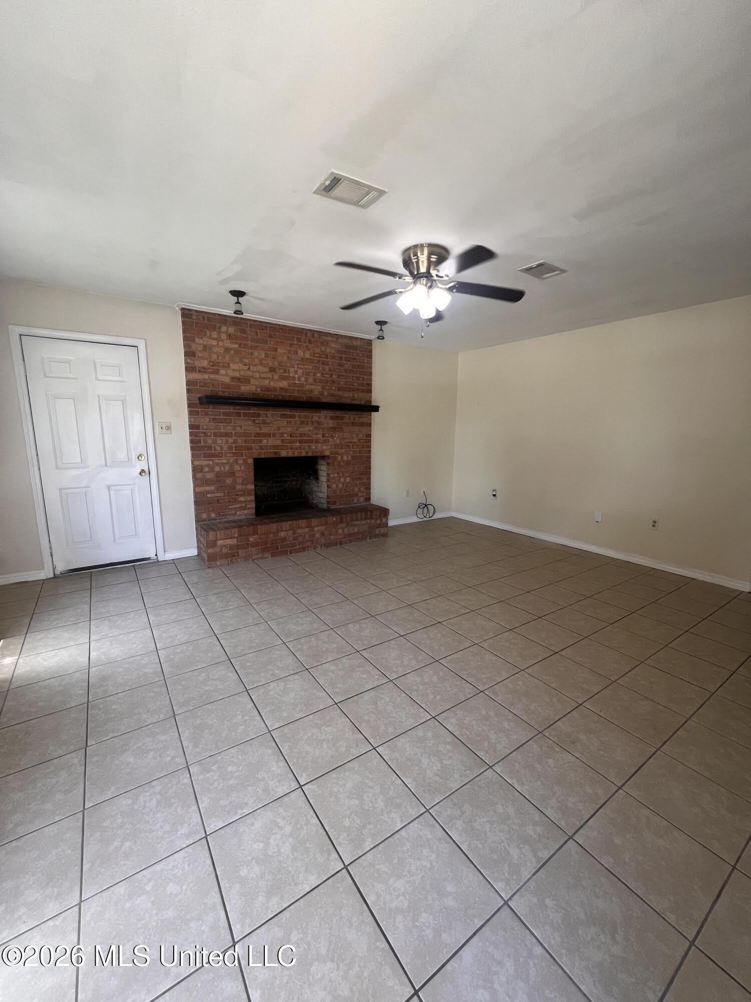 19224 Pineville Road – photo 4