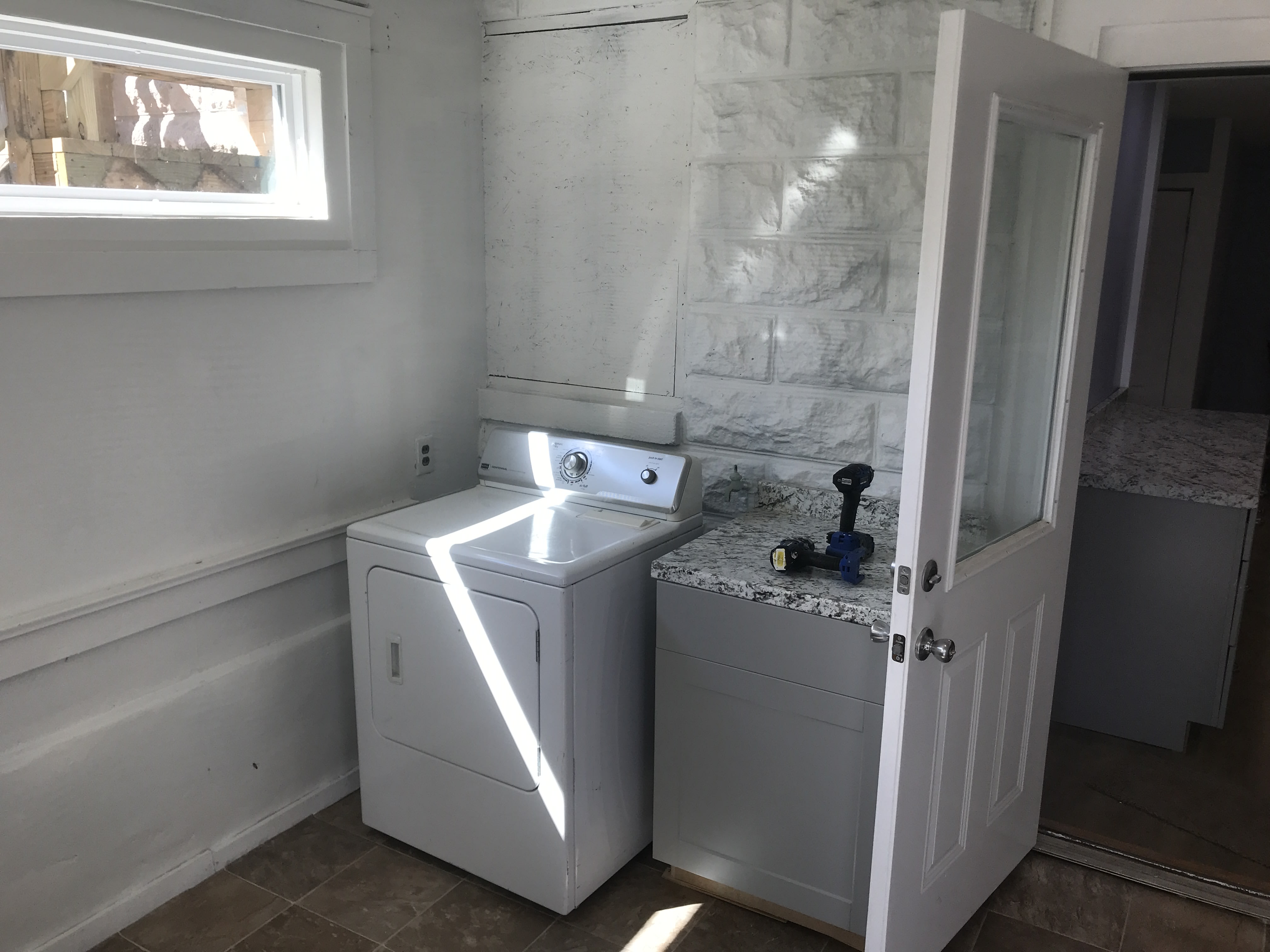 170 Keeble Ave – photo 4