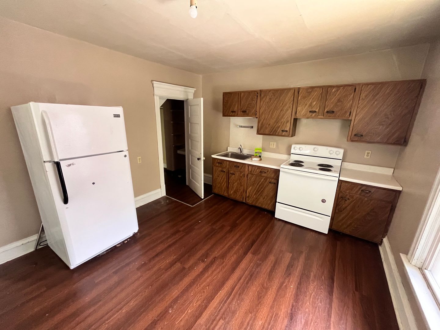 Littleton House – photo 1