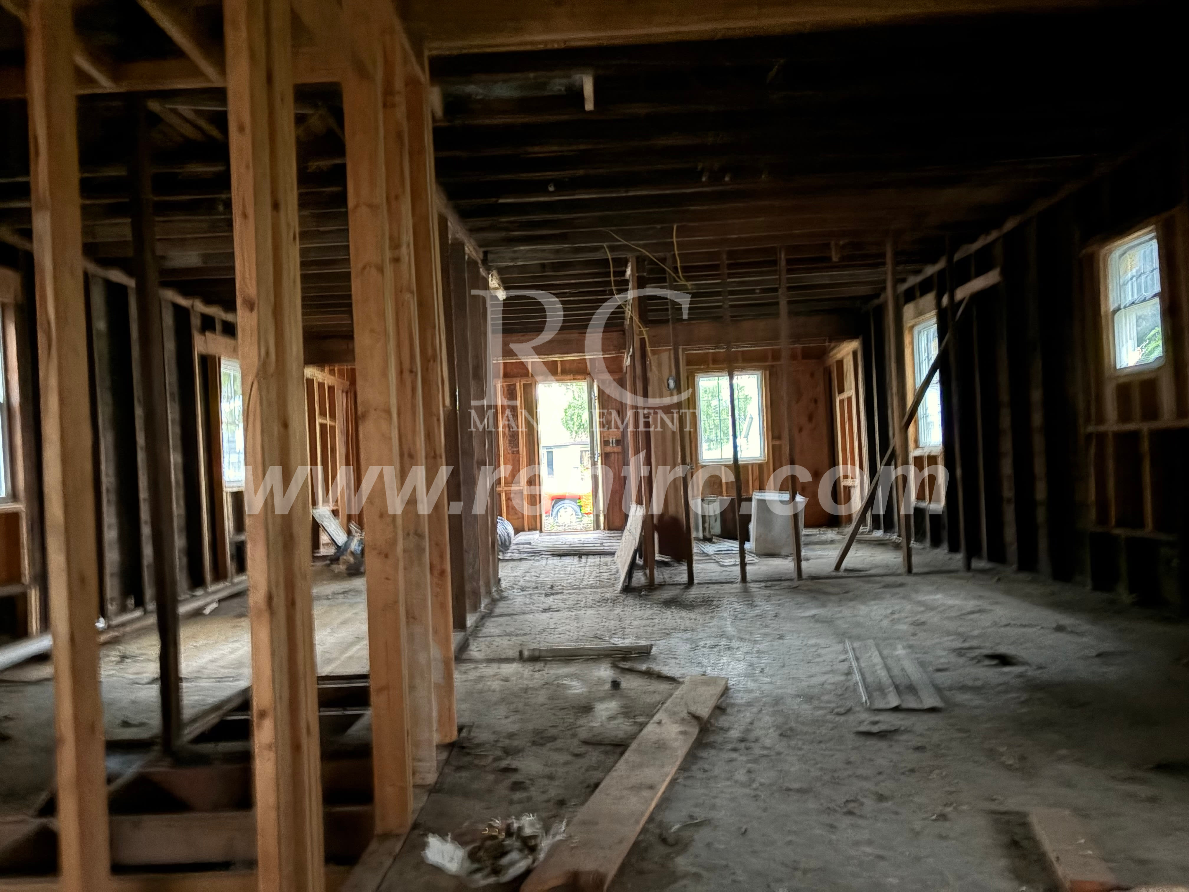 719 E Mccracken Ave – photo 3