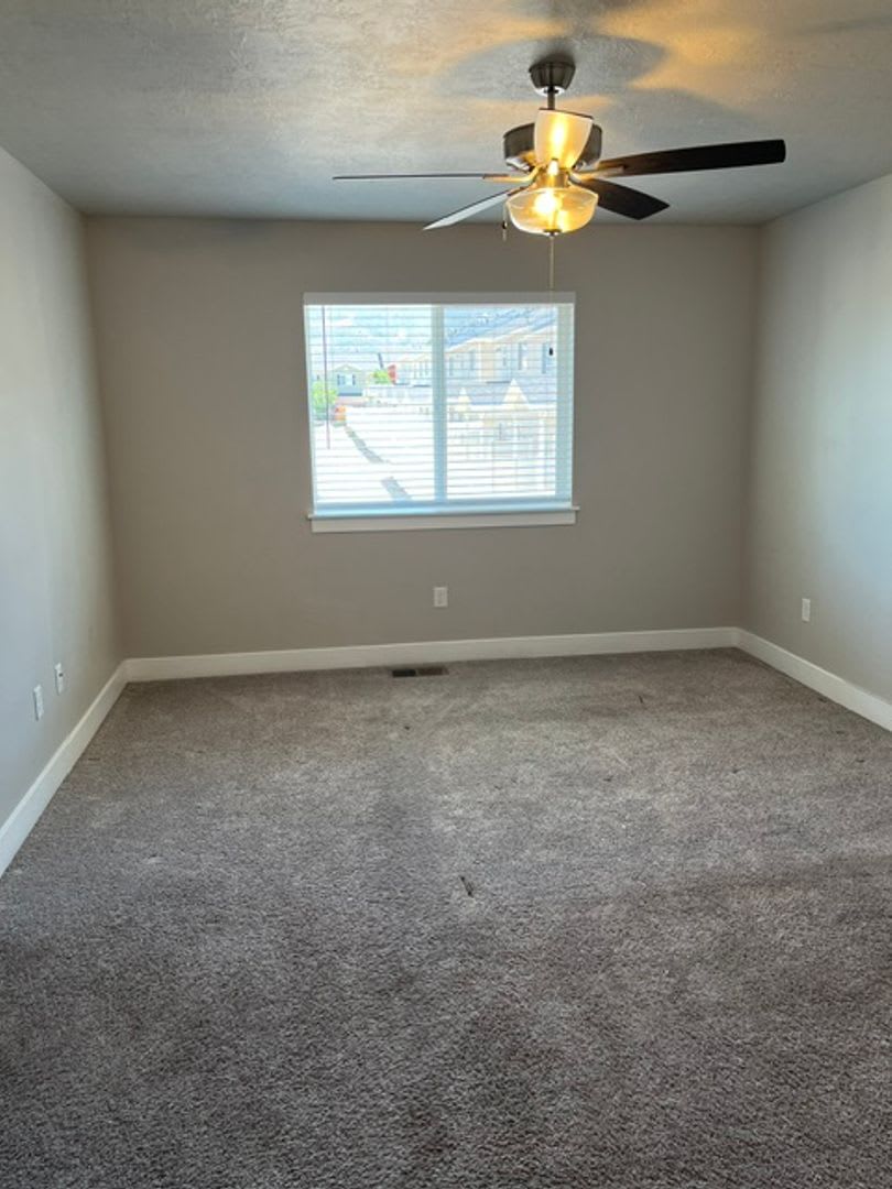 3 Bedroom 2 5 Home On The North End Of Cedar City – photo 5