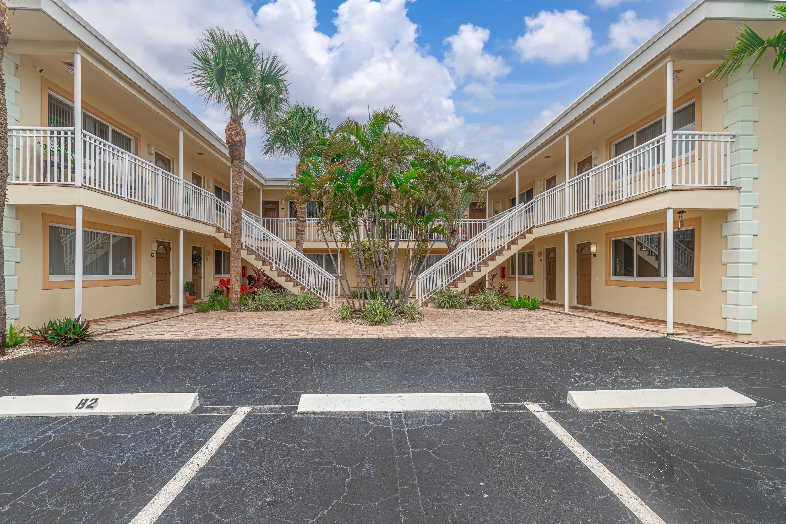 1649 SE 4TH Street – photo 3