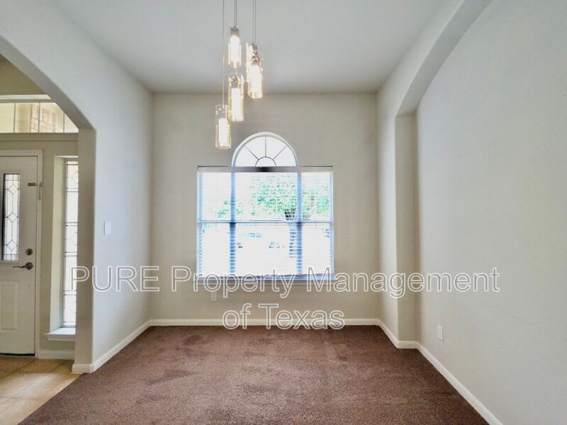 1104 Kensington Castle Trl – photo 4