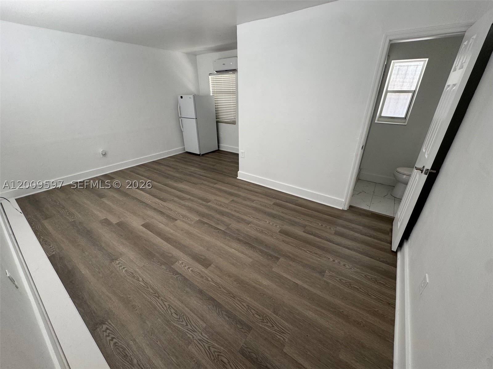 240 NW 64 str – photo 4