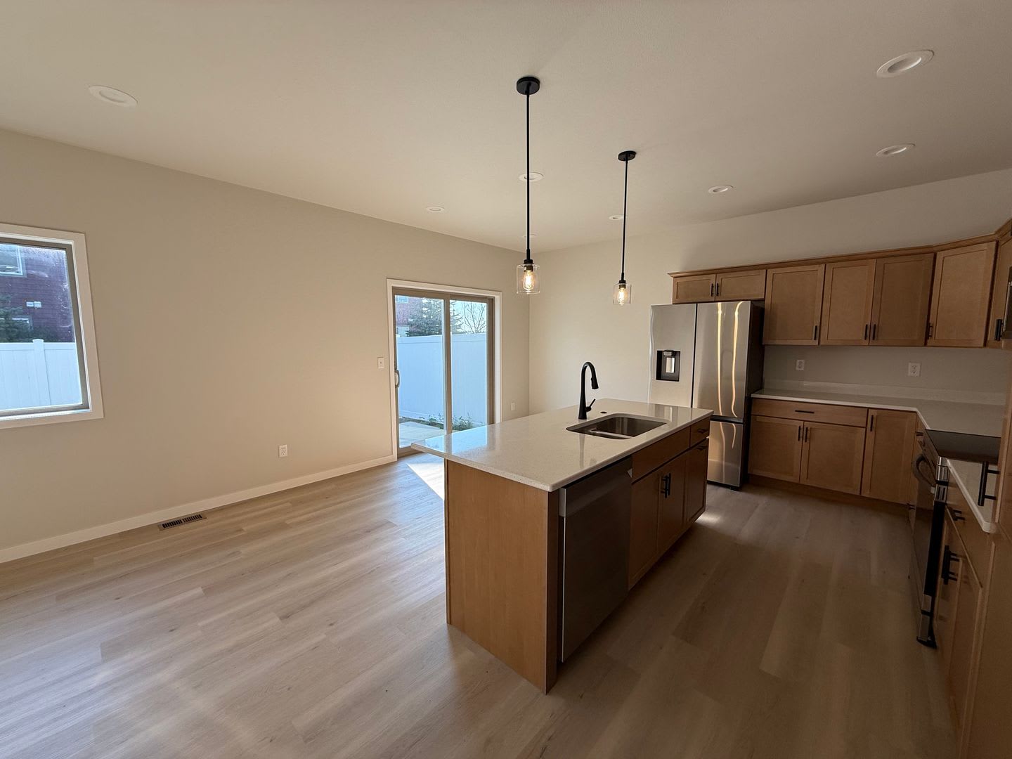 3 Bedroom Townhome – photo 5