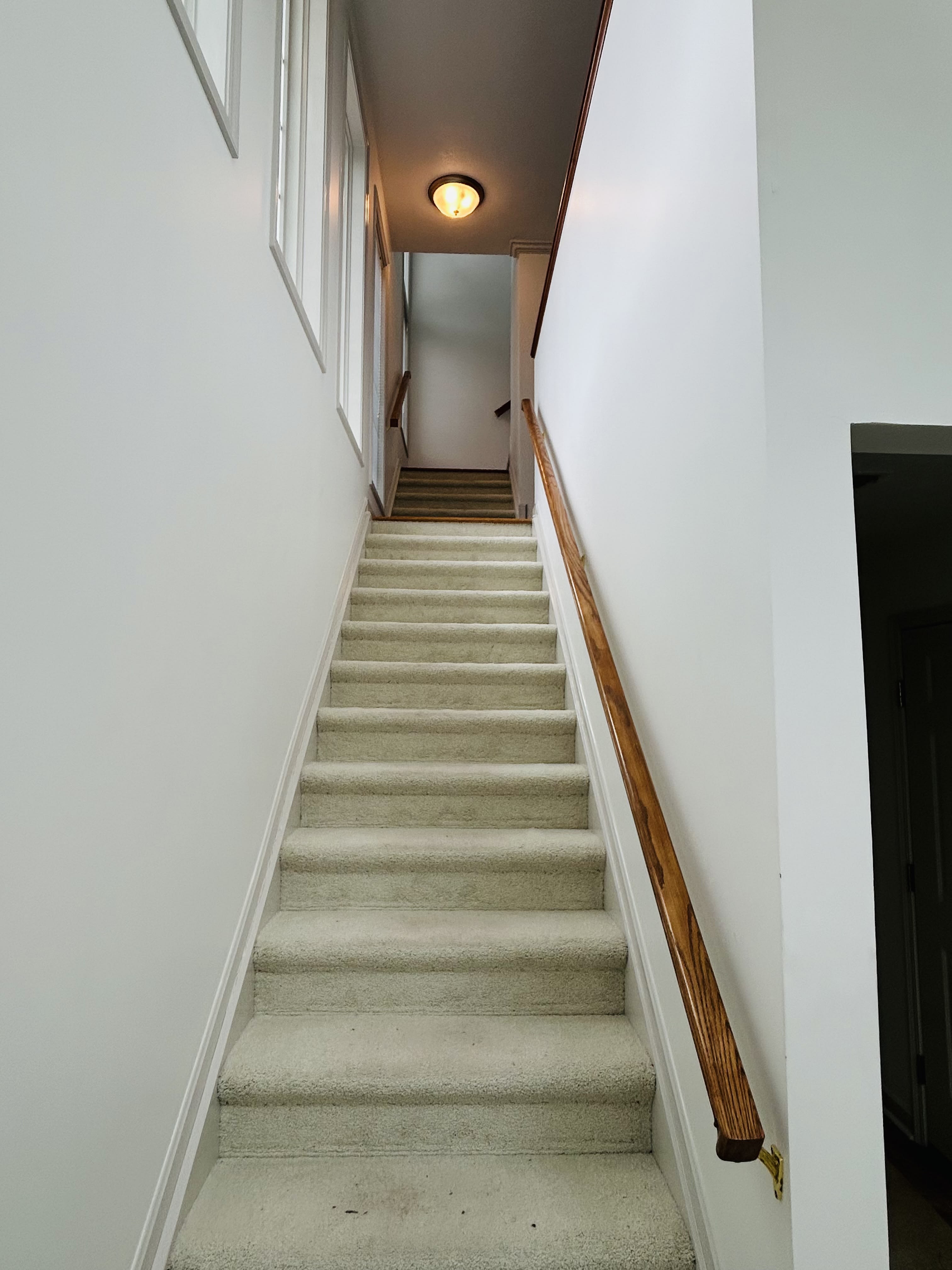 740 Turnpike St – photo 2
