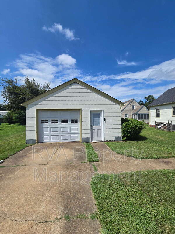 1915 Parlow Drive – photo 3