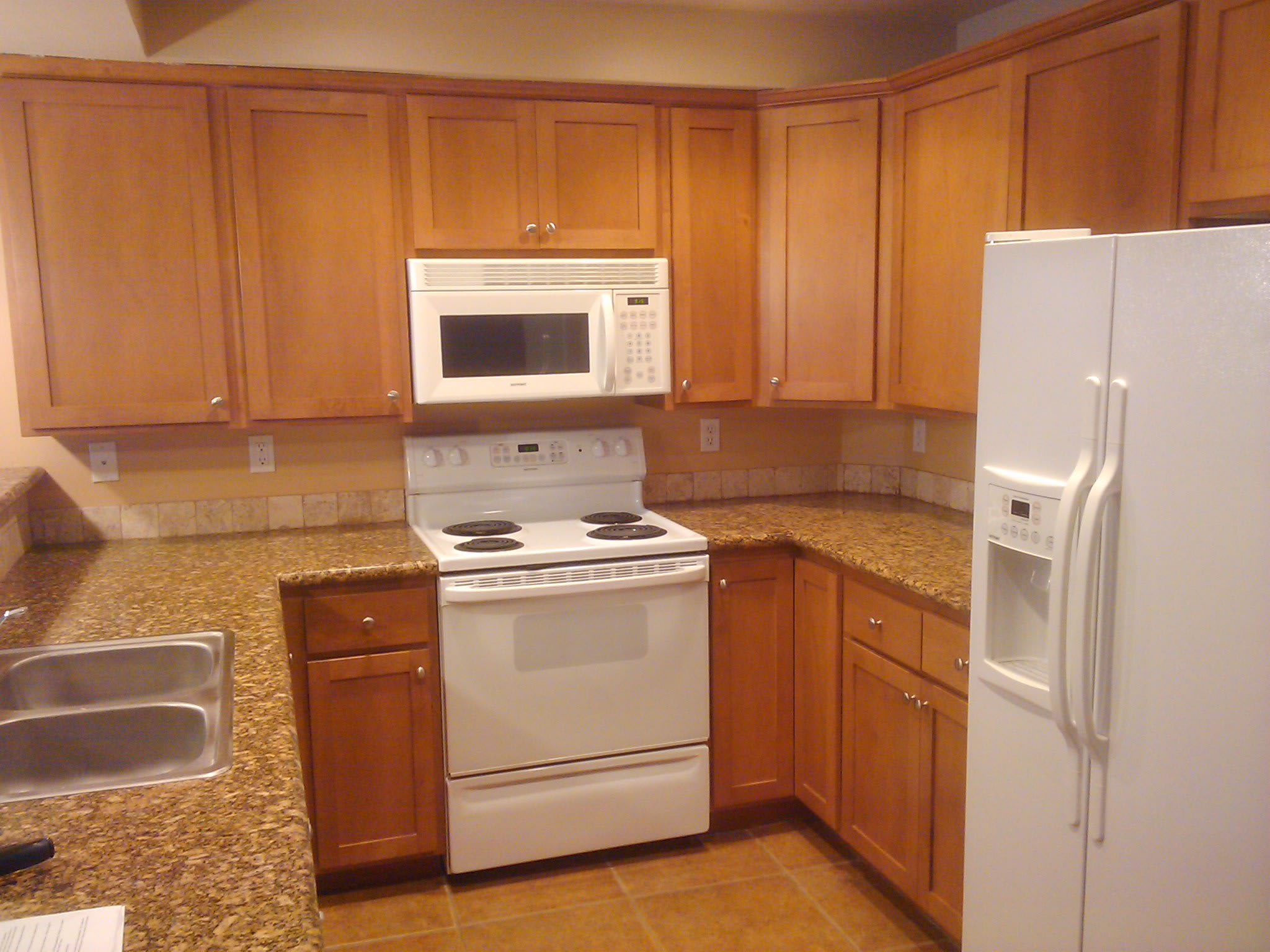 9090 Ravenna Ave Ne – photo 3