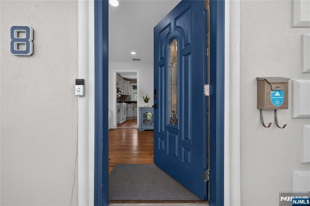 8 Coyles Court – photo 4