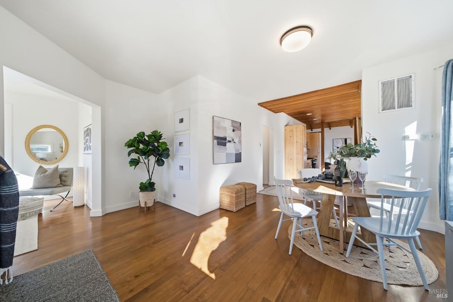 1440 Center Street – photo 4