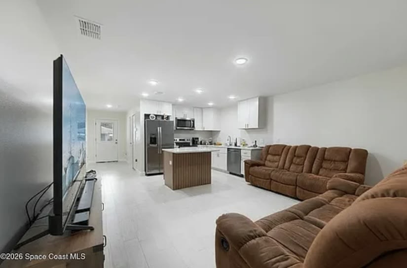 95 West Towne Place – photo 4