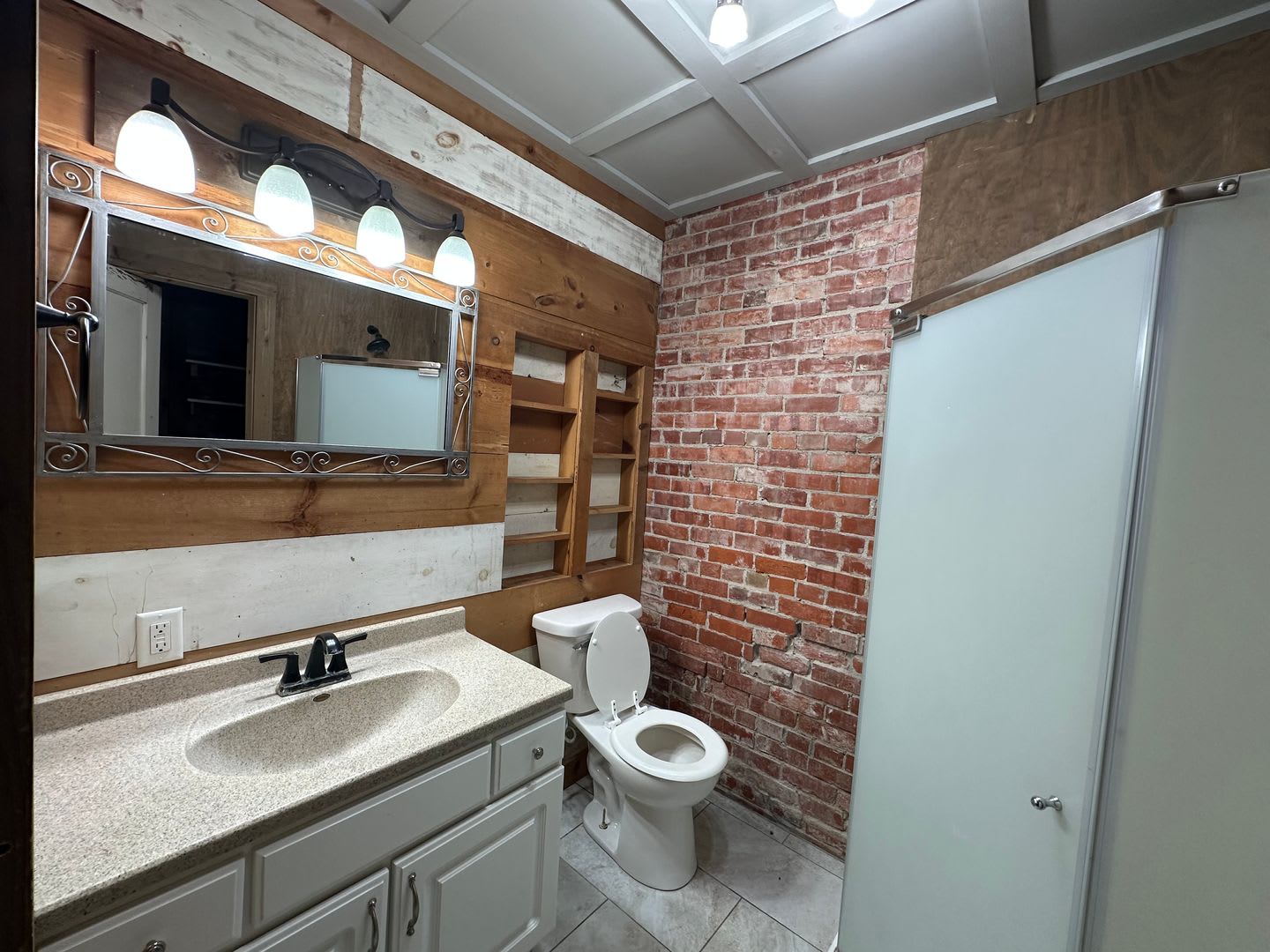 414 Wilson St – photo 2
