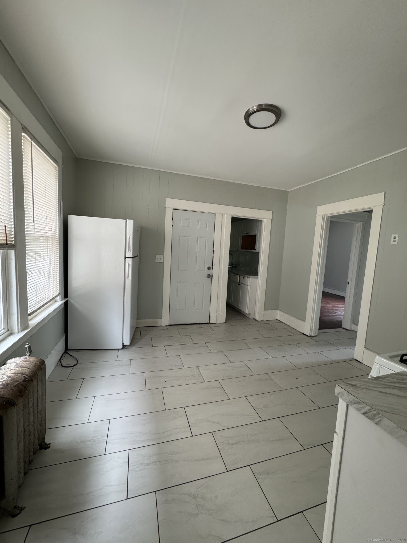 918 Winchester Avenue – photo 3