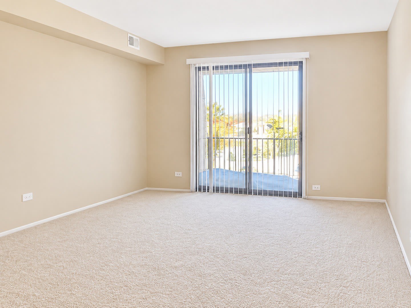 8 Oak Creek Drive – photo 5