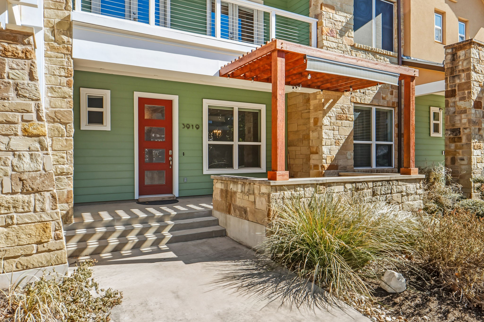 3919 Vaughan Street – photo 2
