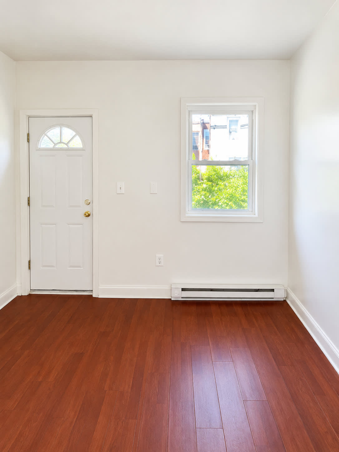 5459 Delancey St – photo 3