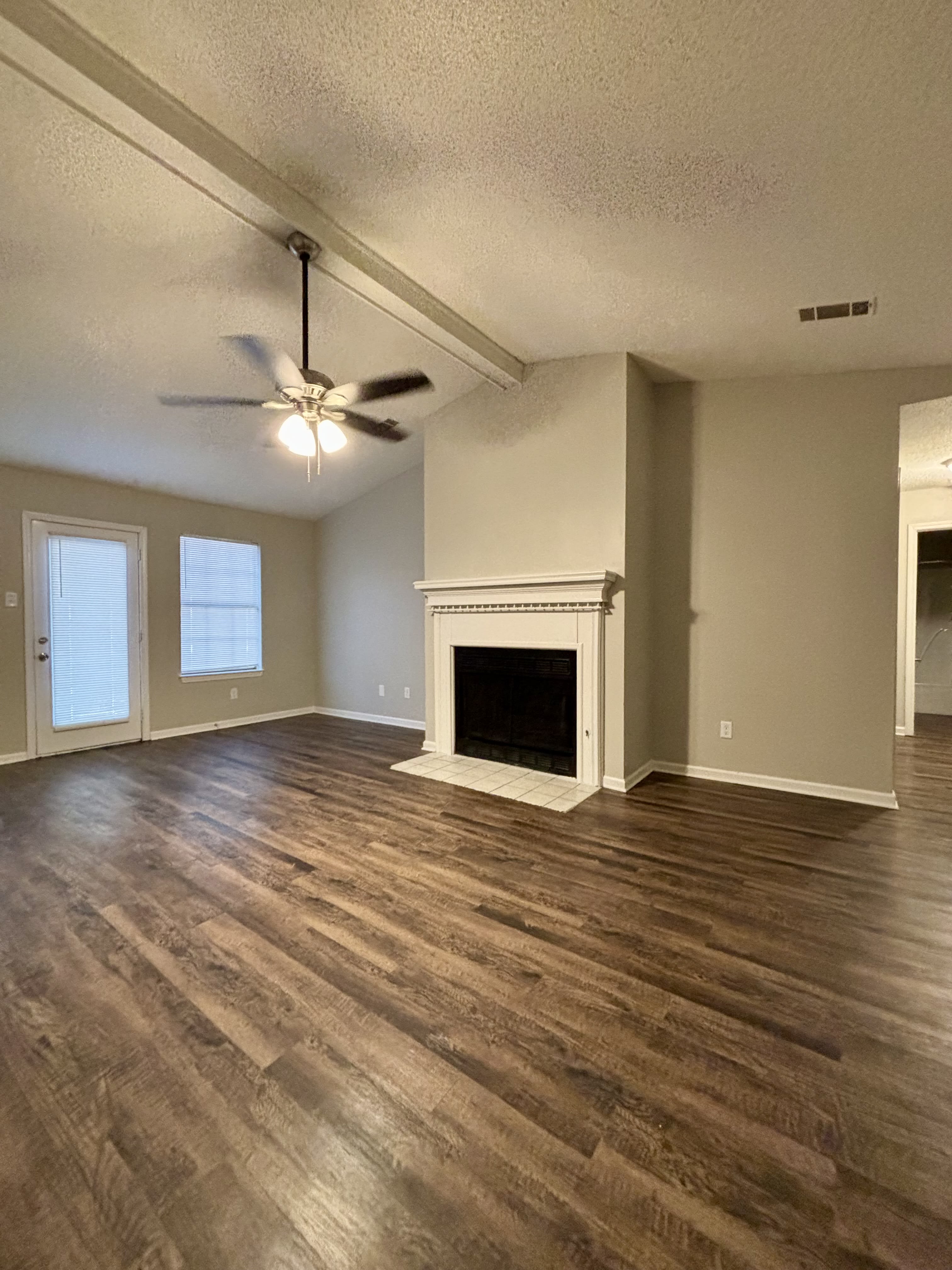 3 Eastwood Ct – photo 3