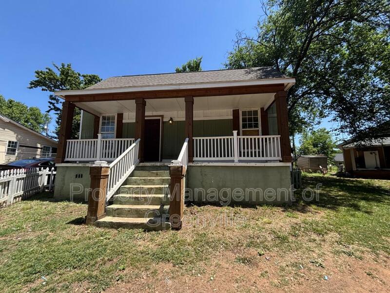 135 D Street – photo 1