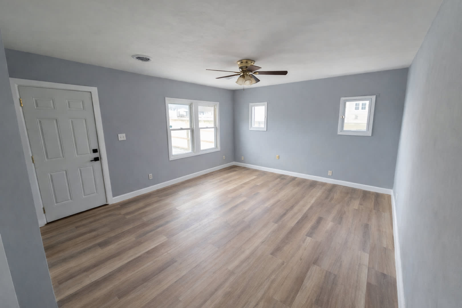 2 Bed 1 Bath In Quiet East Alton Neighborhood – photo 2