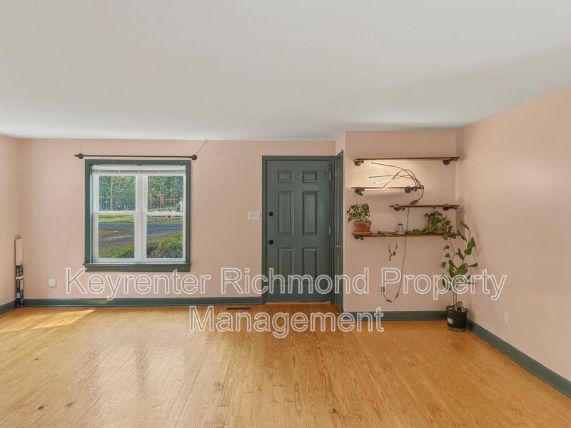 8255 Varina Road – photo 2