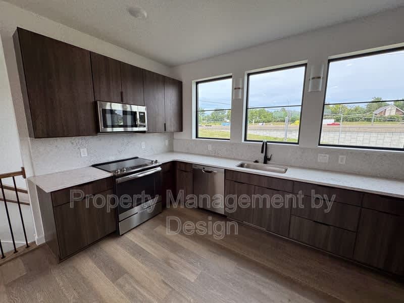 1371 Keosauqua Way – photo 4