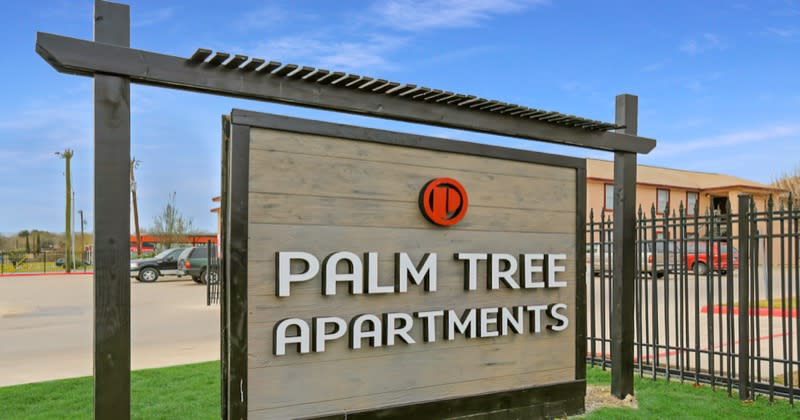 Palm Tree Apartments – photo 2