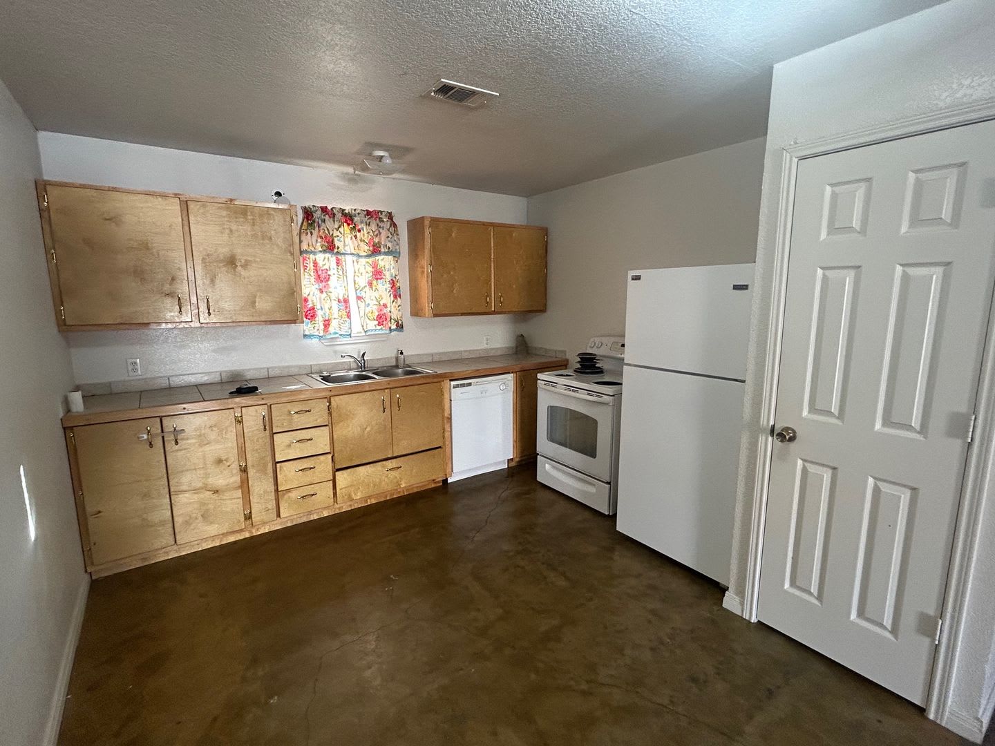 Perfect Elm Mott Duplex – photo 5