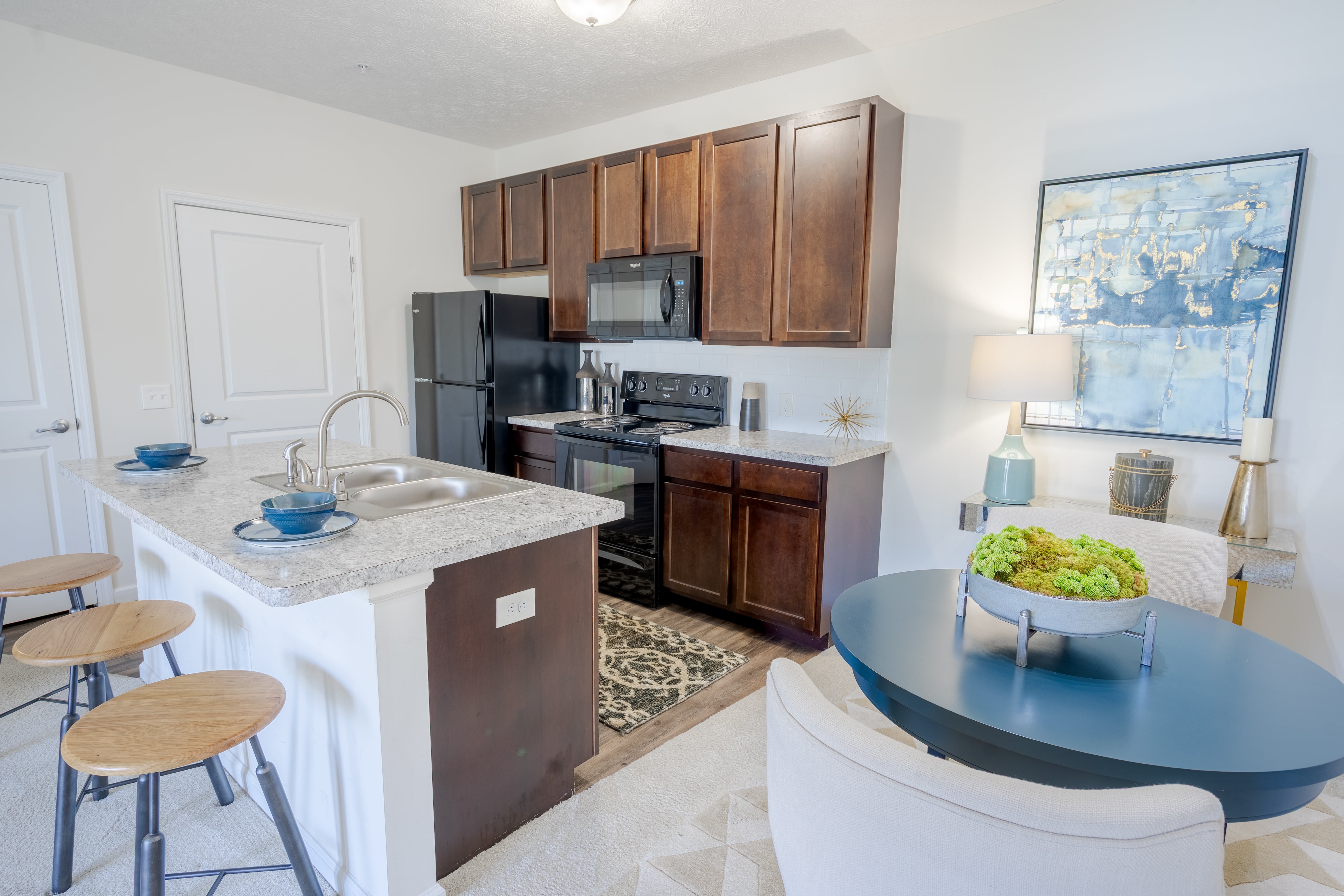 Overland Park – photo 1