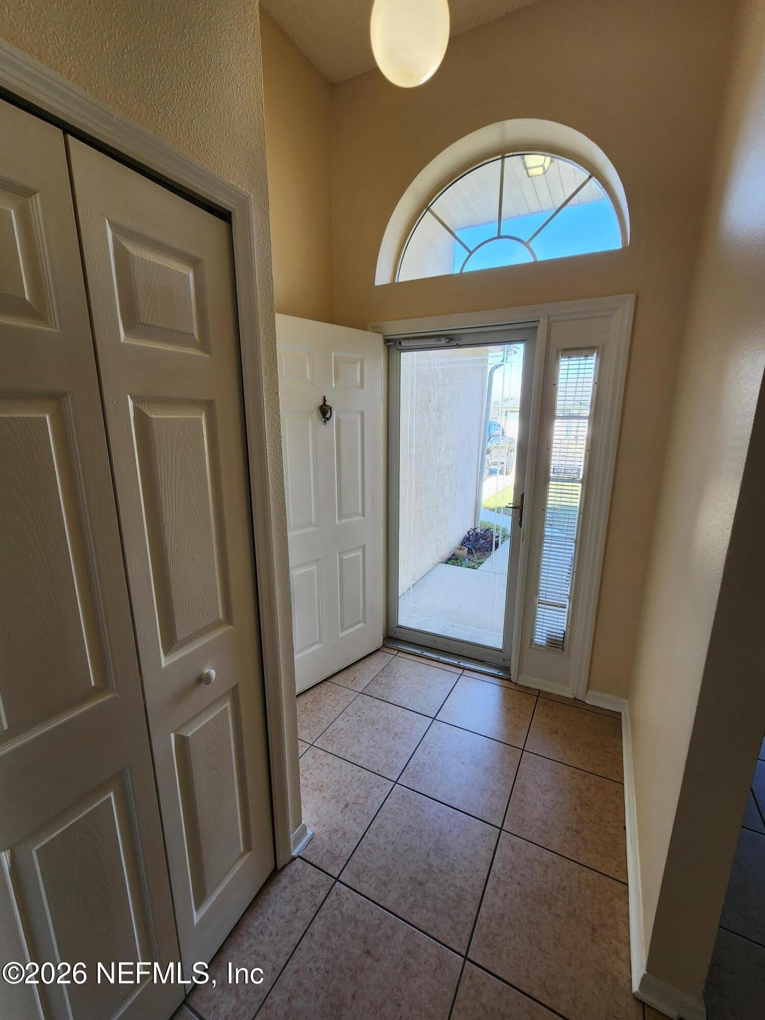 5940 WENTWORTH Circle S – photo 4