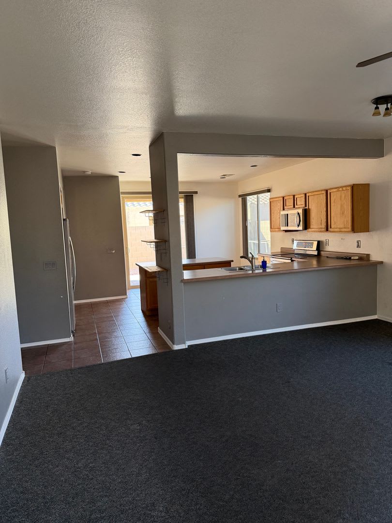 East Mesa Gated Community With Pool And Hot Tub – photo 3