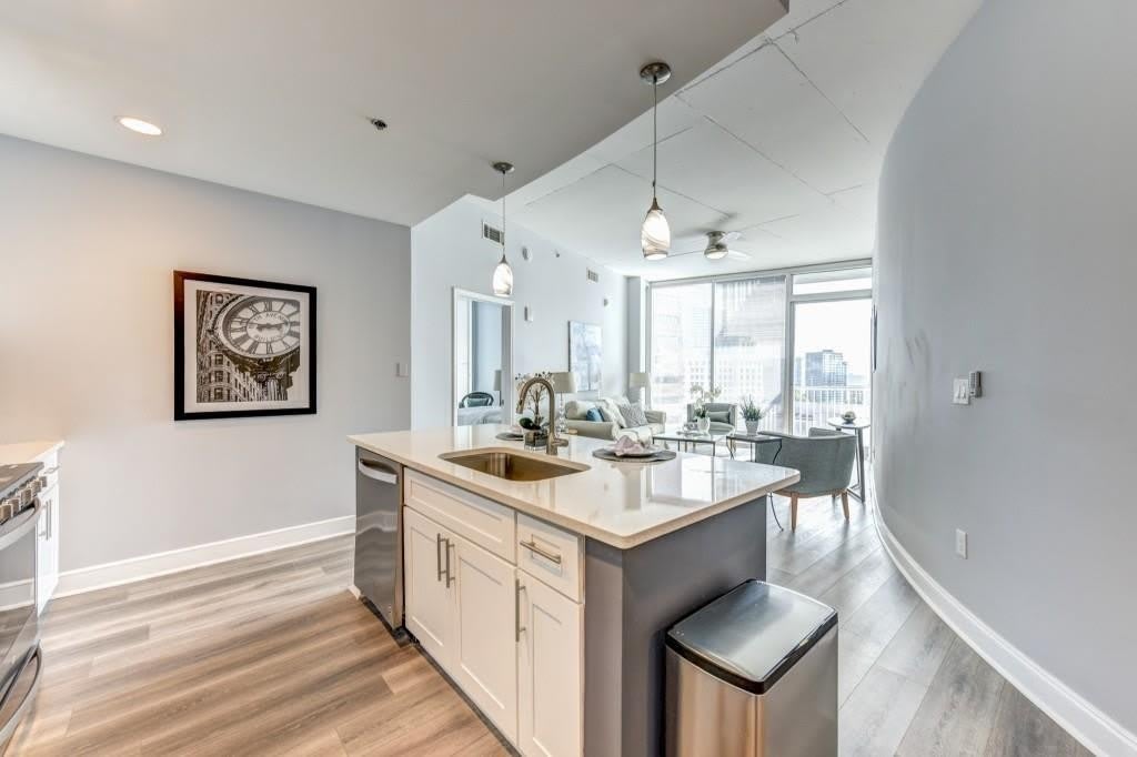 950 W Peachtree Street Nw – photo 5