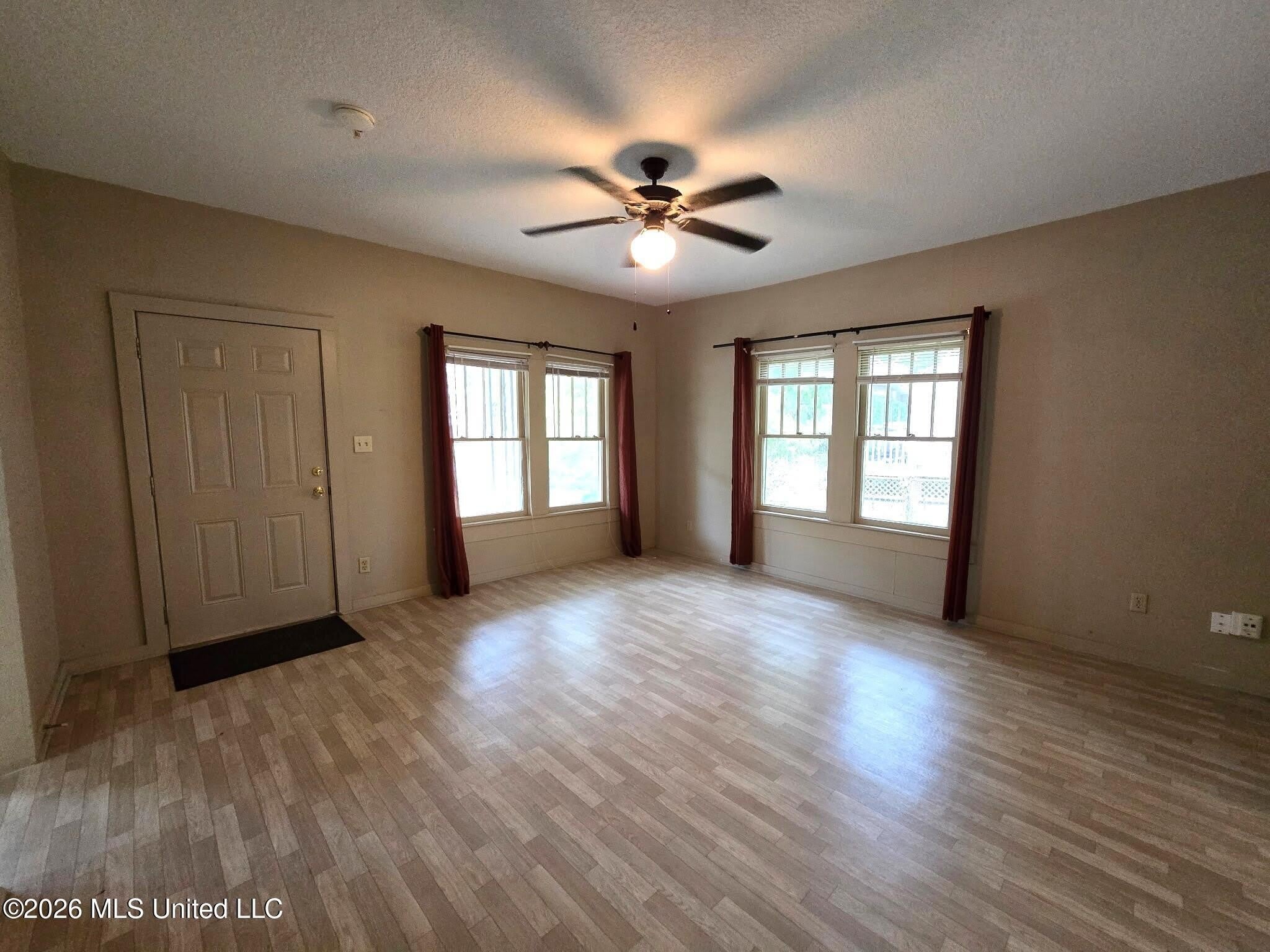 507 W Magnolia Street – photo 3